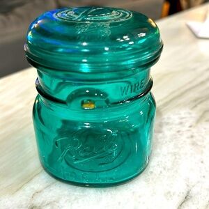 Ideal Ball 1976 Bicentennial Eagle Lidded Glass Jar 1/2 pint Rare Fruit Jar Teal
